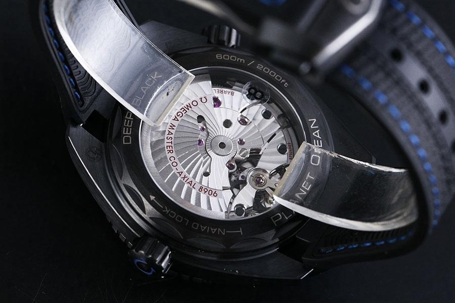 VS Factory Omega Seamaster 600 metre «Deniz Mavisi» Replika Kol Saati - 215.92.46.22.01.002 — 7. fotoğraf