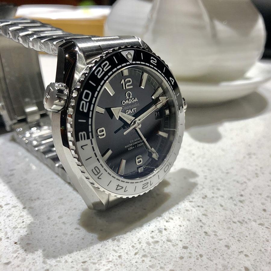 VS Factory Omega Seamaster 600M «Taici Bezel» Replika Saat - 215.30.44.22.01.001 — 5. fotoğraf