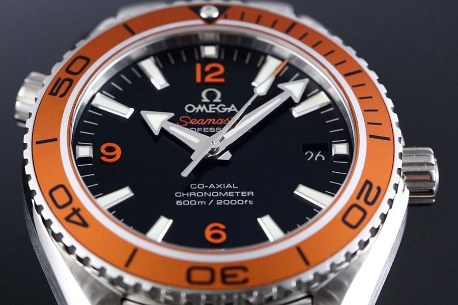 VS Factory Omega Seamaster 600m «Turuncu Bezel» Replika Saat - 45,5 mm — 5. fotoğraf