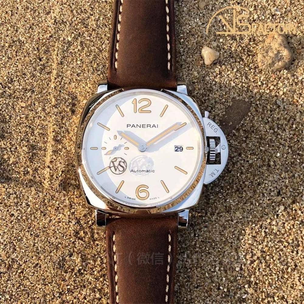 VS Factory Panerai 1046 «Süper İnce» 42 mm uniseks saat incelemesi — 3. fotoğraf