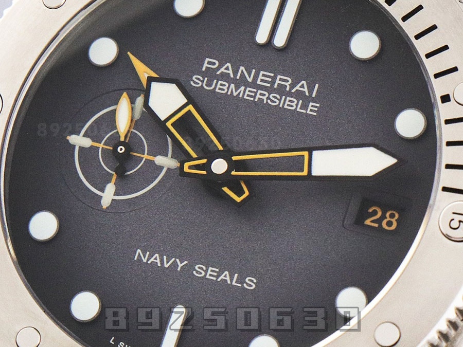 VS Factory Panerai 1323 Replika Kol Saati - VS Watch — 5. fotoğraf