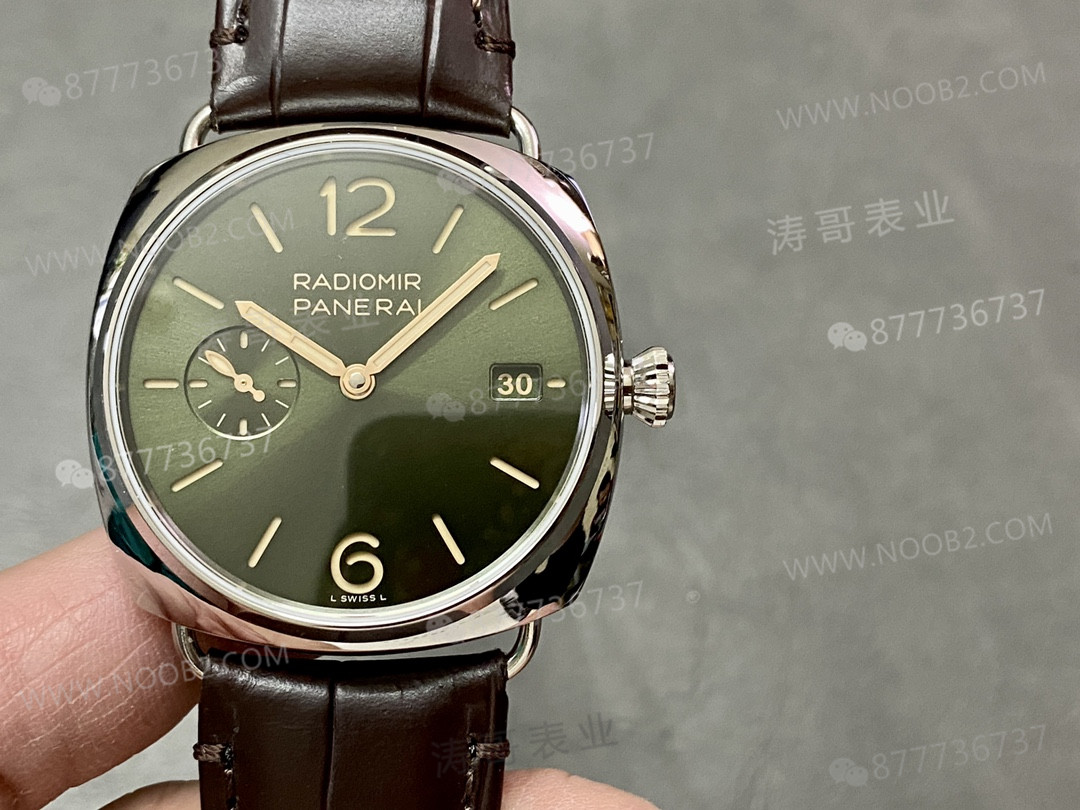 VS Factory Panerai 1386, 1294, 1292: P900 mekanizmalı, köprüsüz 40 mm kasa işçilik incelemesi — 2. fotoğraf