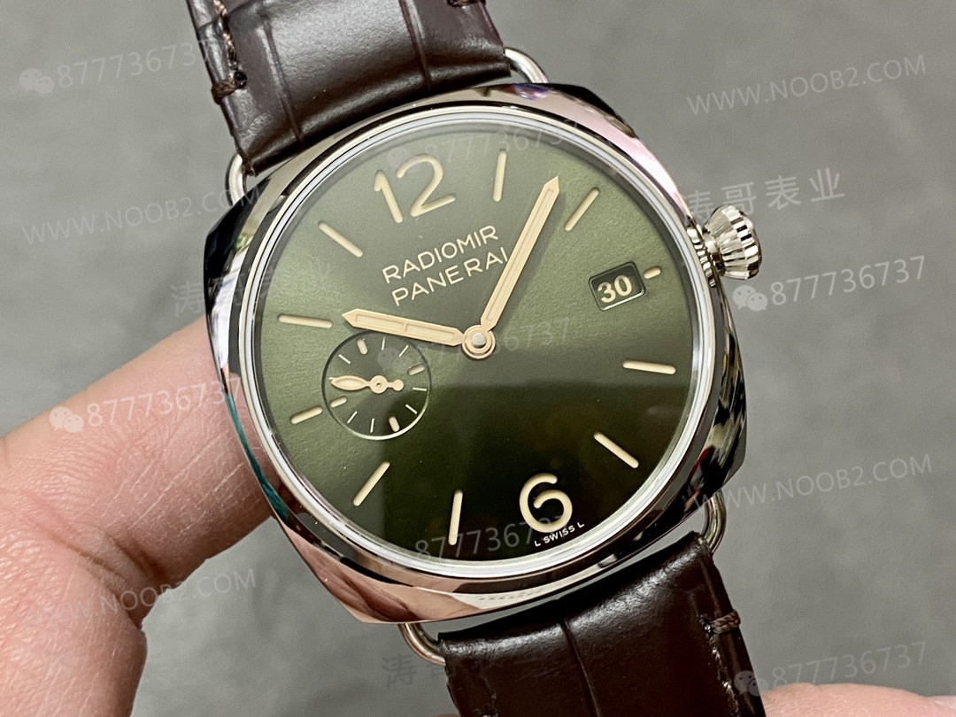 VS Factory Panerai 1386, 1294, 1292: P900 mekanizmalı, köprüsüz 40 mm kasa işçilik incelemesi — 8. fotoğraf