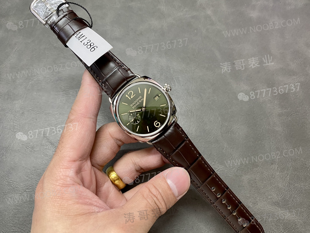 VS Factory Panerai 1386, 1294, 1292: P900 mekanizmalı, köprüsüz 40 mm kasa işçilik incelemesi — 11. fotoğraf