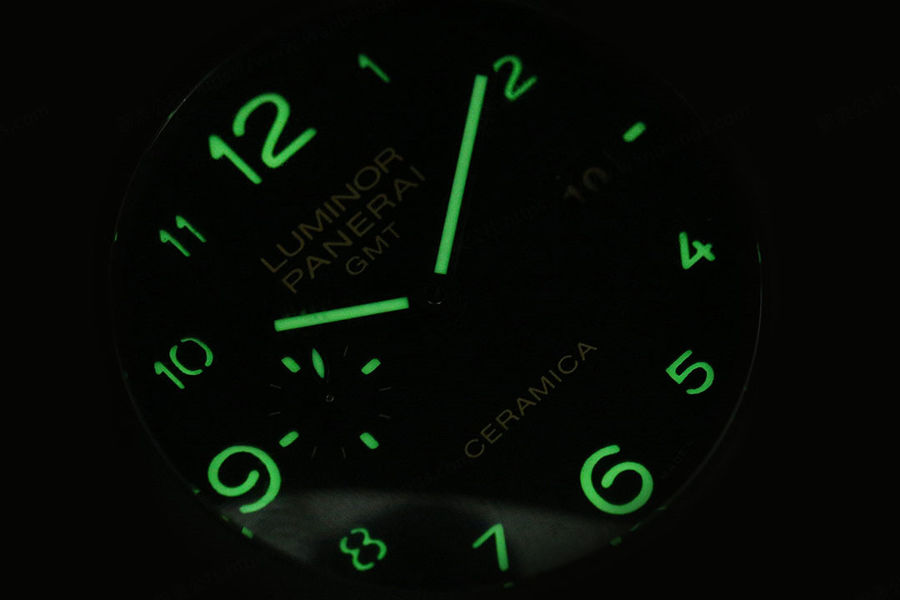 VS Factory Panerai PAM00438 V4 yükseltilmiş sürüm seramik saat incelemesi — 8. fotoğraf