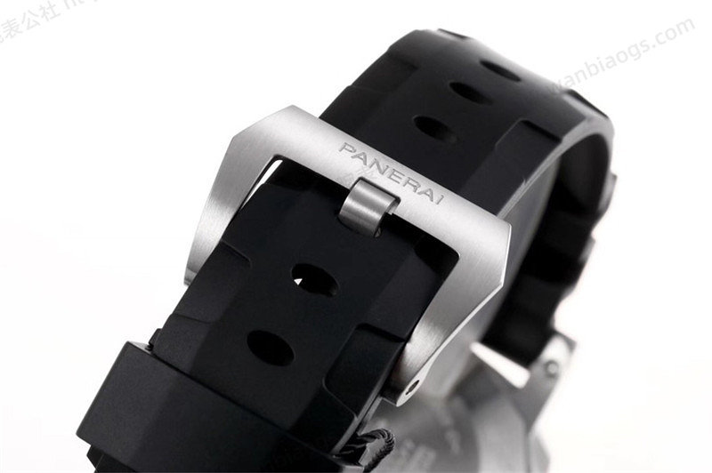 VS Factory Panerai PAM00683 işçilik incelemesi — 8. fotoğraf