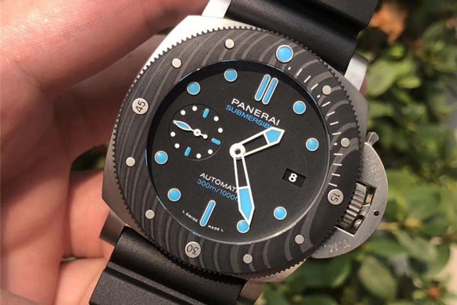 VS Factory Panerai PAM00799 Submersible Serisi Saat İncelemesi — 4. fotoğraf