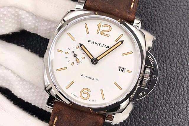 VS Factory Panerai PAM01046 saat incelemesi — 4. fotoğraf