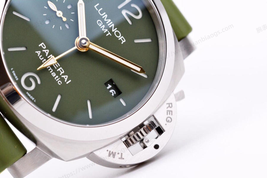 VS Factory Panerai PAM01056 yeşil kadranlı saat incelemesi — 3. fotoğraf