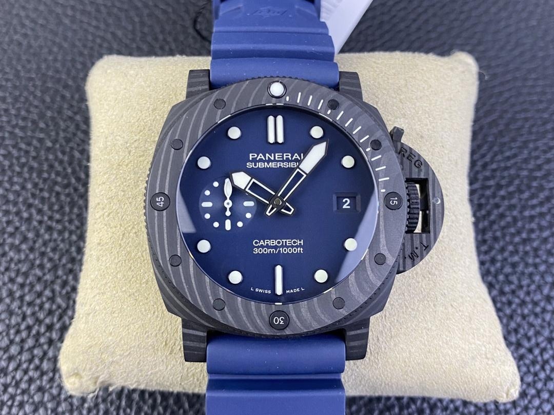 VS Factory Panerai PAM01232 karbon fiber kasanın işçiliği nasıl? İlk bakışta replika belli olur mu? — 2. fotoğraf