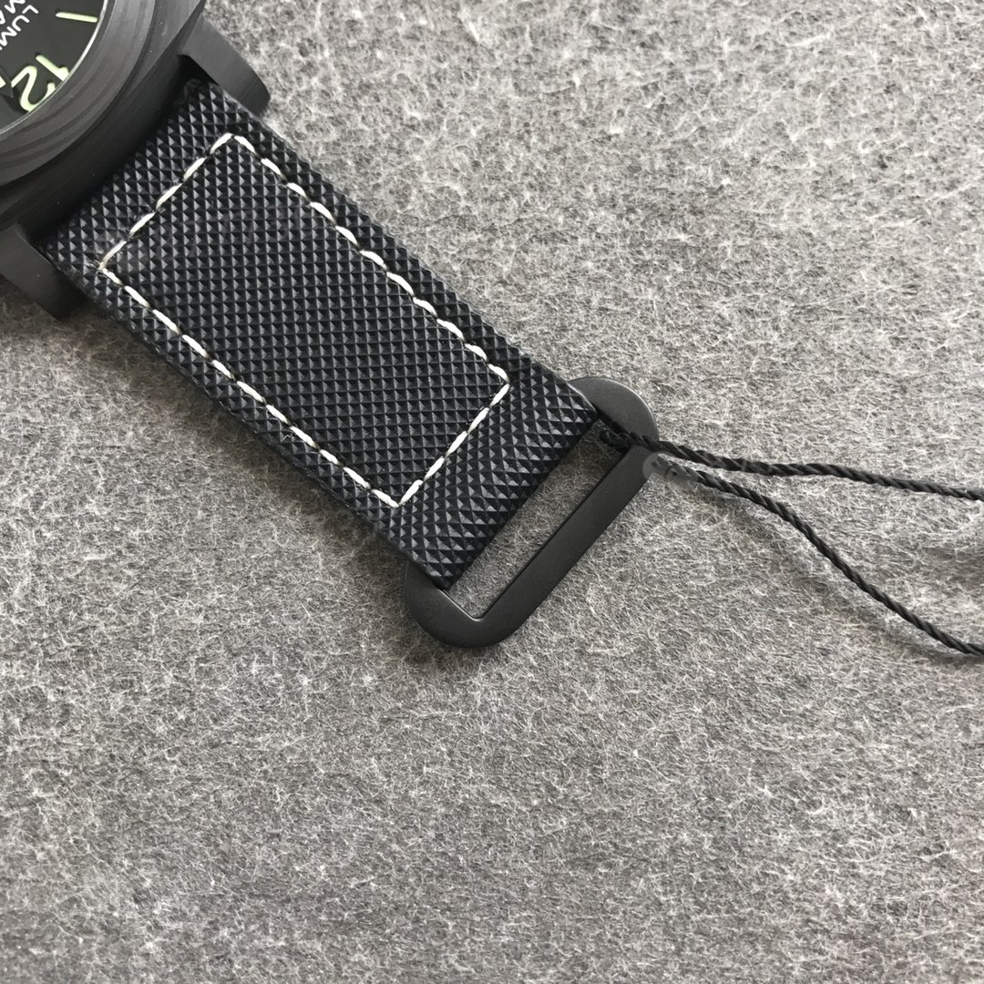 VS Factory Panerai PAM1118 karbon fiber saatin işçiliği iyi mi? — 8. fotoğraf