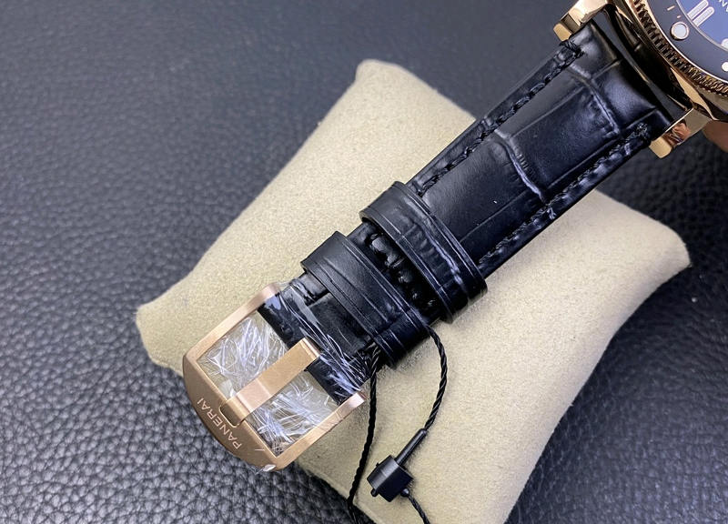 VS Factory Panerai PAM974 kırmızı altın 42 MM saat incelemesi — 7. fotoğraf
