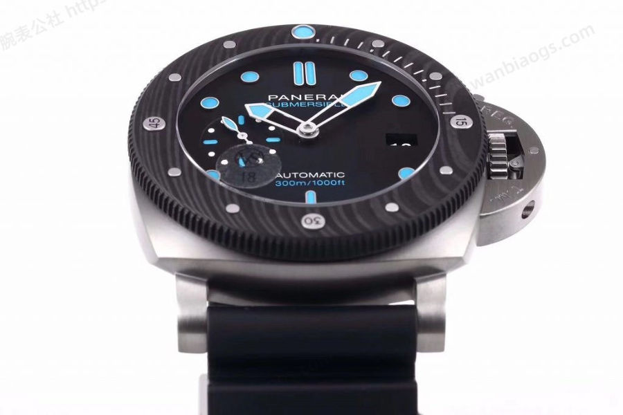VS Factory Panerai Submersible serisi PAM00799 saat incelemesi — 4. fotoğraf