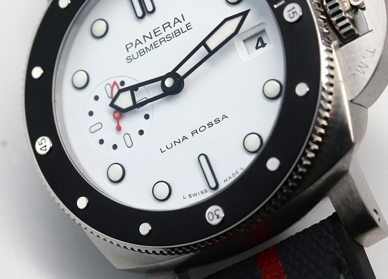 VS Factory Panerai Submersible Serisi PAM01579 Replika Kol Saati - VS Saat — 3. fotoğraf