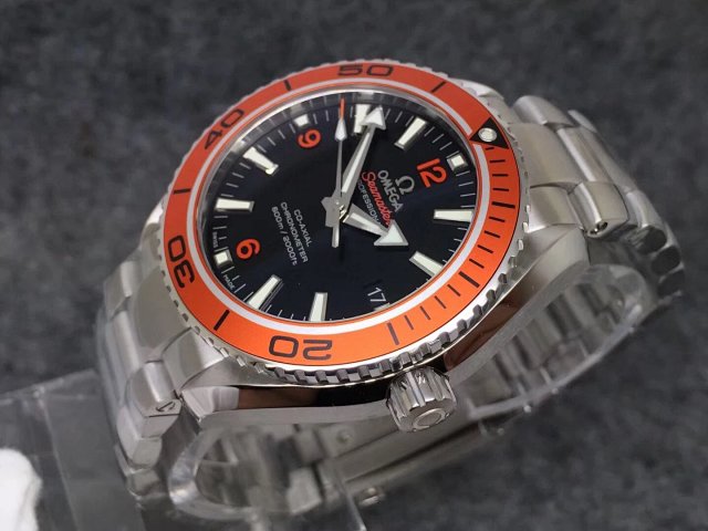 VS Factory Replika Omega Planet Ocean 600m Turuncu, Super Clone 8500 Mekanizmalı, Ücretsiz Turuncu Kauçuk Kayış Hediyeli — 2. fotoğraf