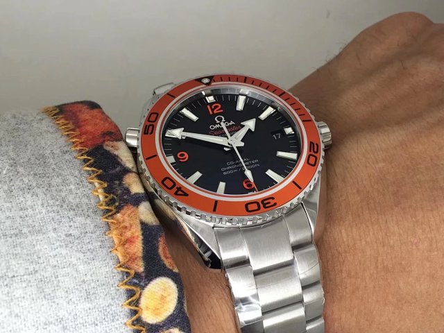 VS Factory Replika Omega Planet Ocean 600m Turuncu, Super Clone 8500 Mekanizmalı, Ücretsiz Turuncu Kauçuk Kayış Hediyeli — 19. fotoğraf