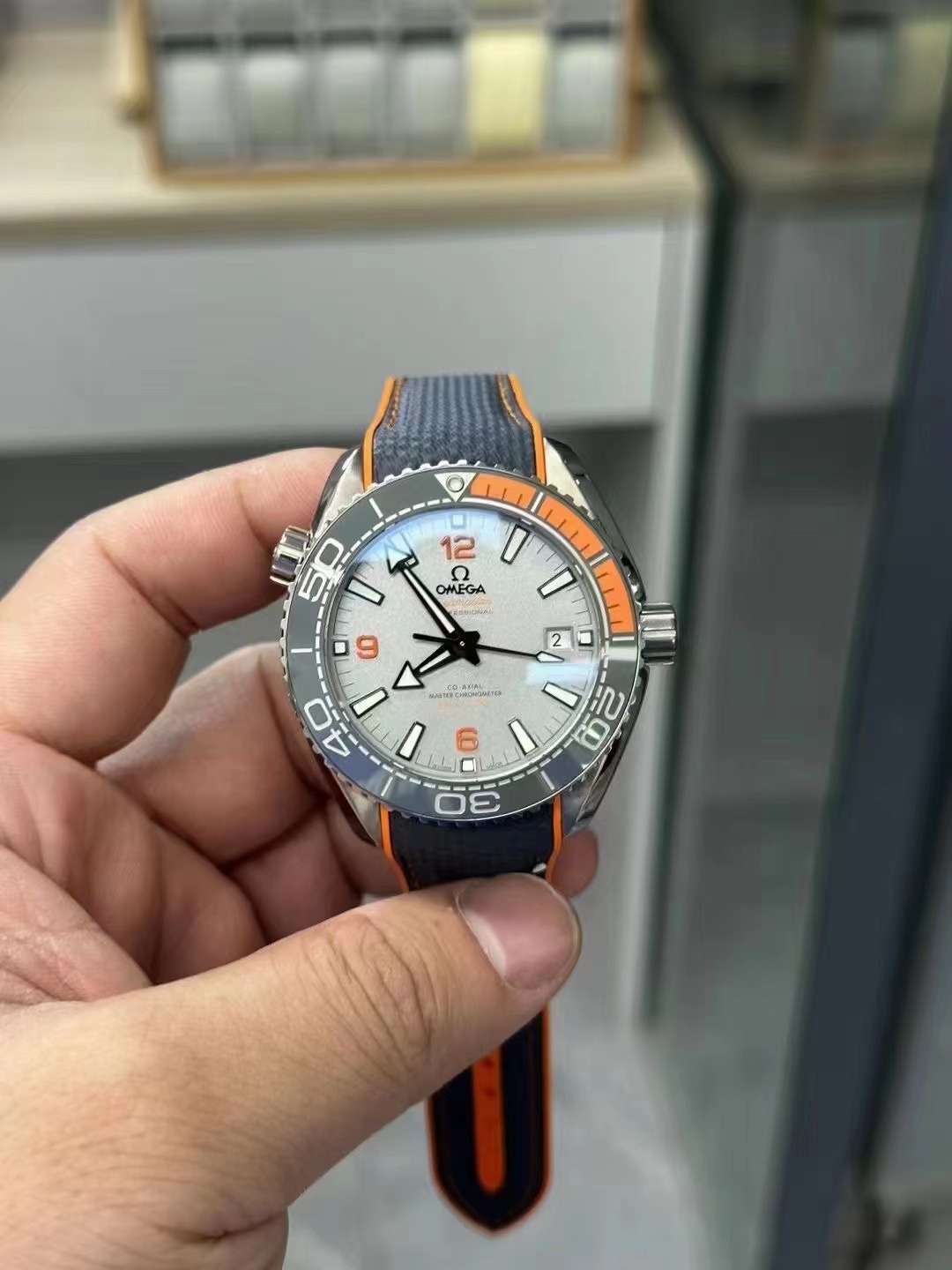 Replika Omega Planet Ocean 600m Gri