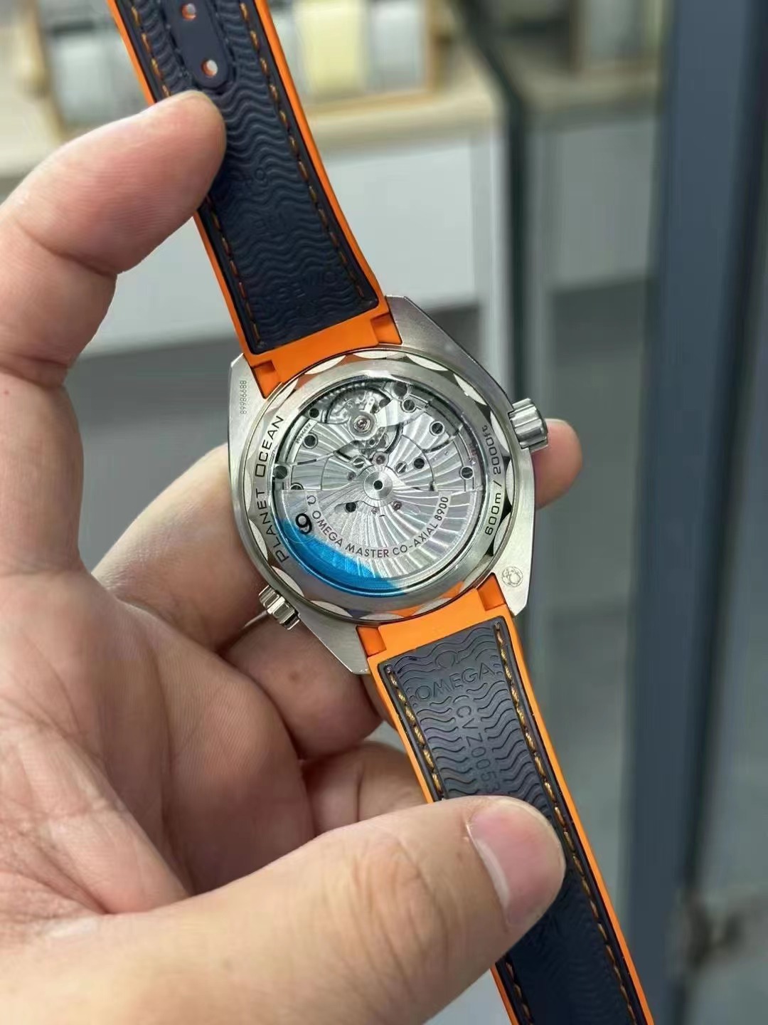 Omega Planet Ocean 600m 8900 Mekanizma