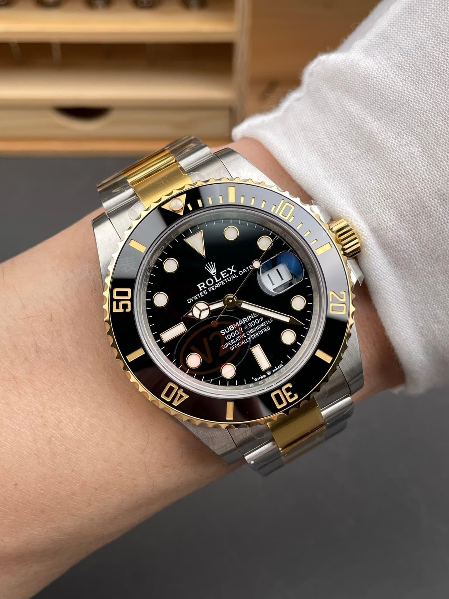 VS Factory Rolex 41 iki renk altın-çelik siyah Submariner, Dandong 3235 mekanizma, 186 g ağırlıkla işçiliği nasıl? — 5. fotoğraf