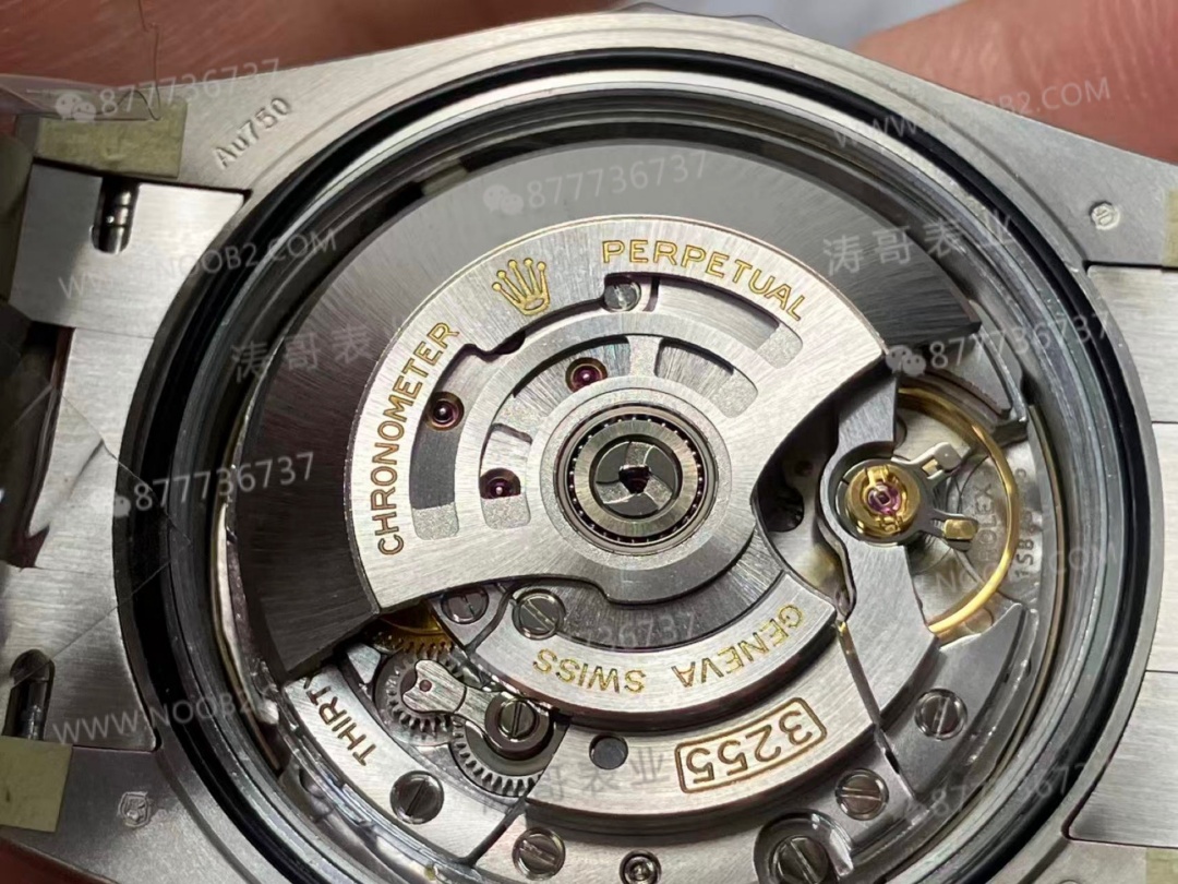 VS Factory Rolex Day-Date DD, içindeki Dandong 3255 mekanizmasına rağmen neden ağırlıklandırılmamış? — 24. fotoğraf