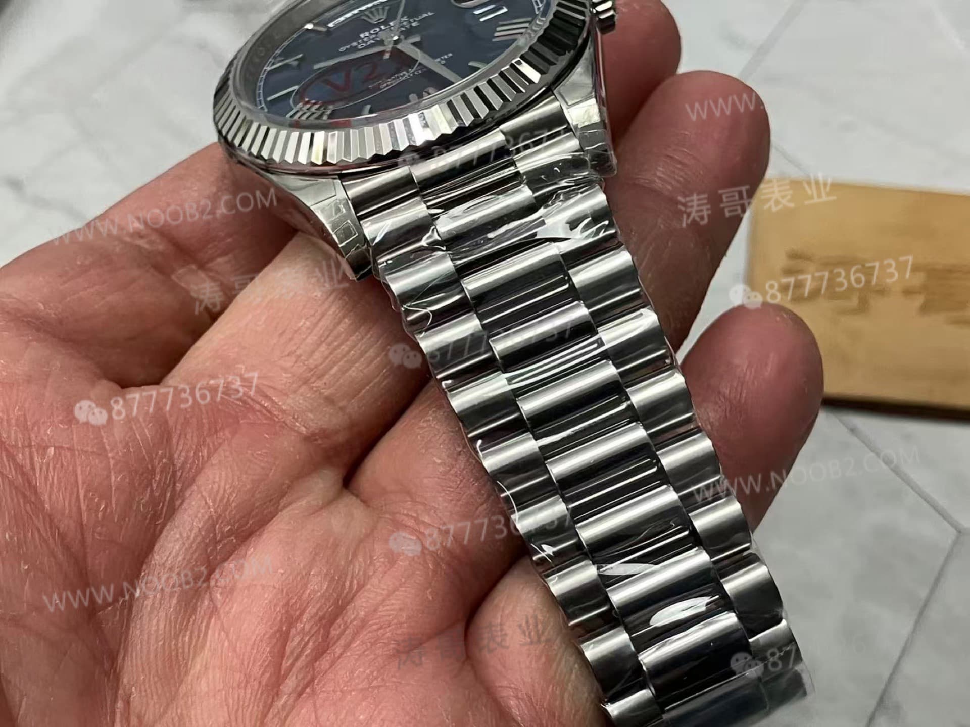 VS Factory Rolex Day-Date V2 ağırlıklı versiyon 182 gram, Dandong 3255 mekanizmasıyla diğer fabrikaları alt ediyor mu? — 14. fotoğraf