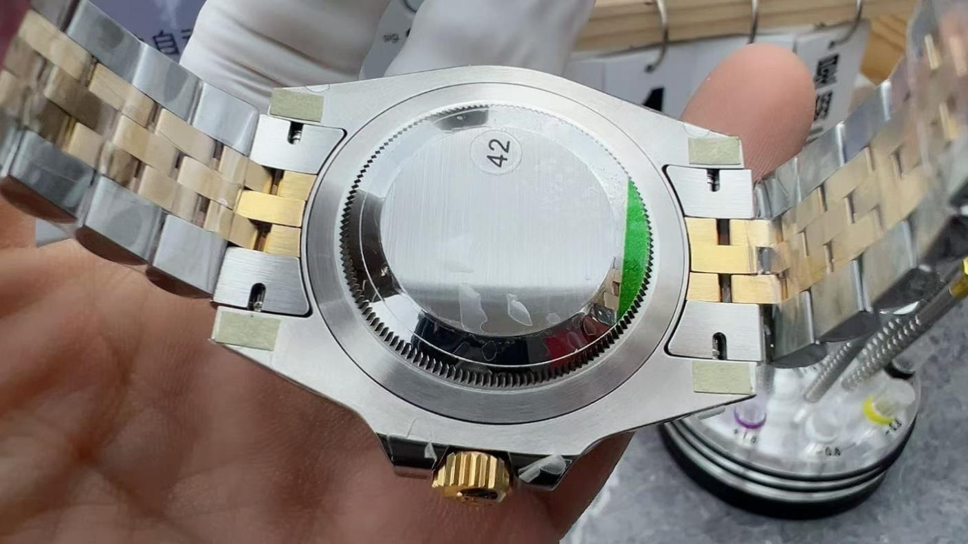 VS Factory Rolex iki tonlu altın, pil kabuğu bezelli, Dandong 3285 mekanizmalı ağırlıklandırılmış versiyon nasıl? — 5. fotoğraf