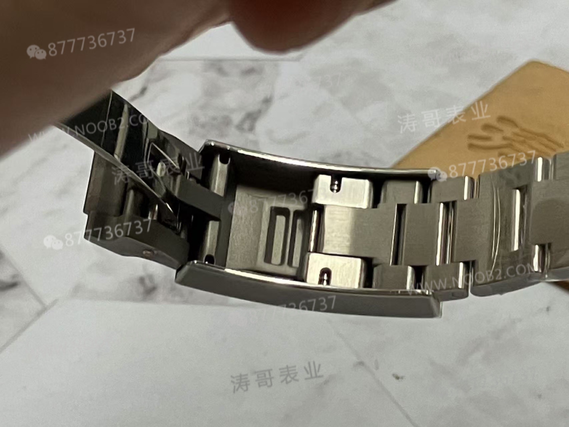VS Factory Rolex ikinci nesil 40 black ghost ile üçüncü nesil 41 black su hayaleti nasıl ayırt edilir? Hangi versiyon daha iyi yapılmış? — 8. fotoğraf