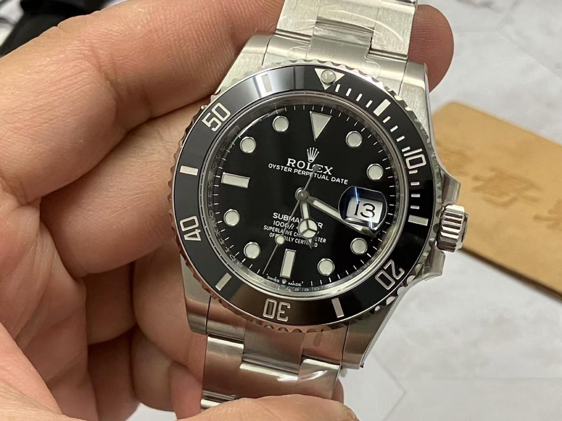 VS Factory Rolex üçüncü nesil 41 mm Black Su Hayaleti nasıl seçilir? İkinci nesil 40 mm Black Su Hayaleti ile arasındaki fark nedir? — 2. fotoğraf