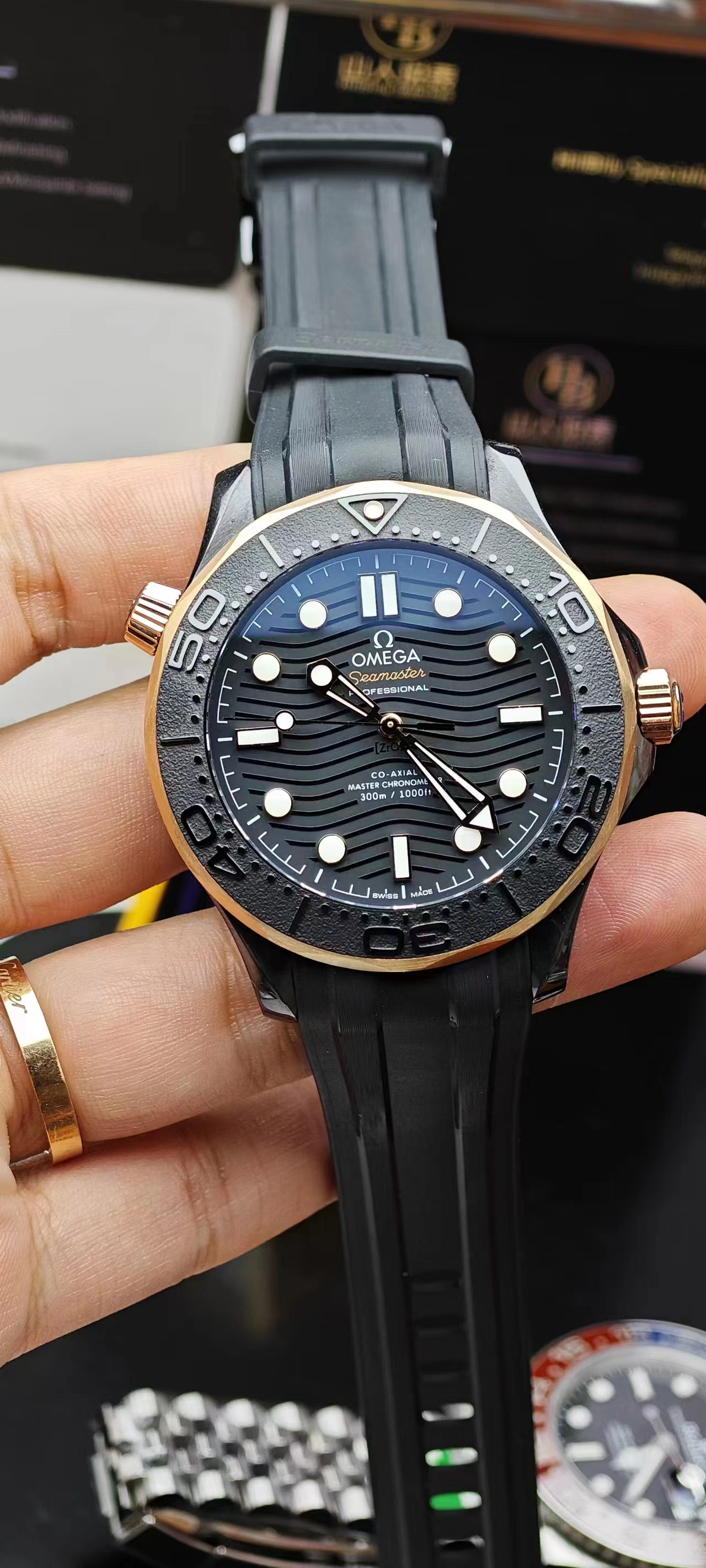 Omega Seamaster 300 İki Renk Replika