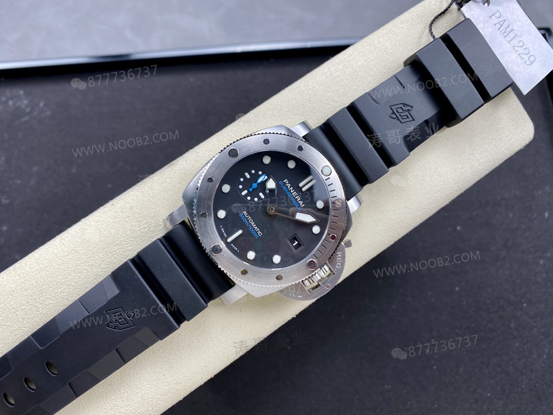 VS Factory(SBF)Panerai Submersible 1229 P900 mekanizmalı: gerçeğe benzerliği nasıl? — 4. fotoğraf