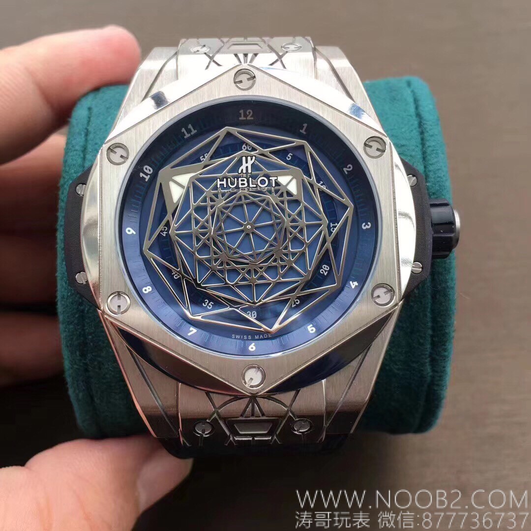 WWF Factory Hublot Big Bang Sang Bleu Tattoo İncelemesi: Sektördeki ilk gerçek titanyum SangBleu saati — 6. fotoğraf