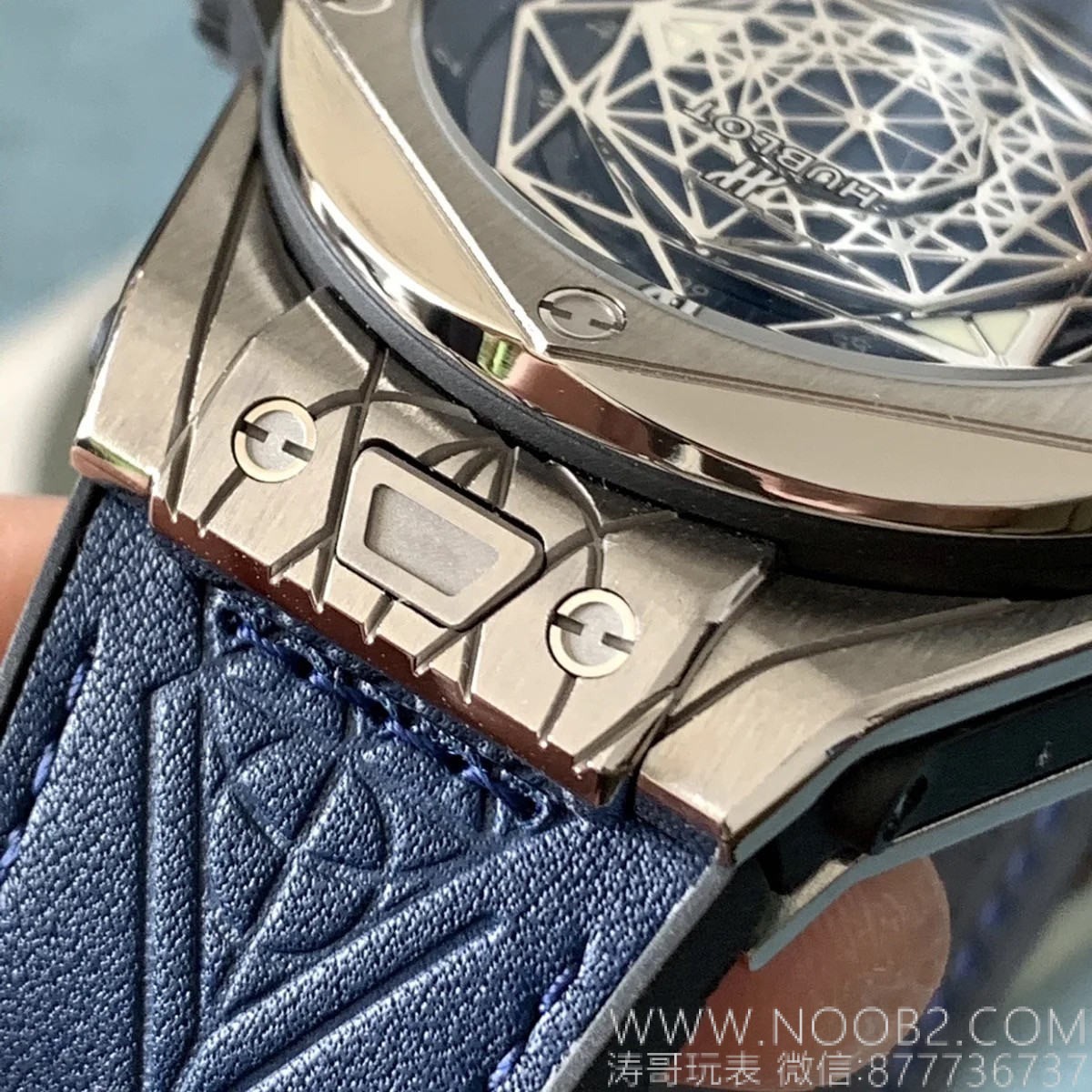 WWF Factory Hublot Big Bang Sang Bleu Tattoo İncelemesi: Sektördeki ilk gerçek titanyum SangBleu saati — 17. fotoğraf