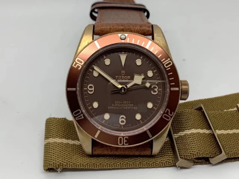 Nato Kayışlı Replika Tudor Bronze