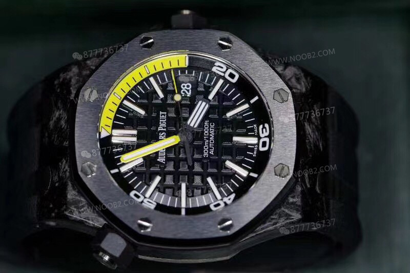 XF Factory Audemars Piguet 15706 dövme karbon saatin V3 sürümünde neler geliştirildi? — 4. fotoğraf