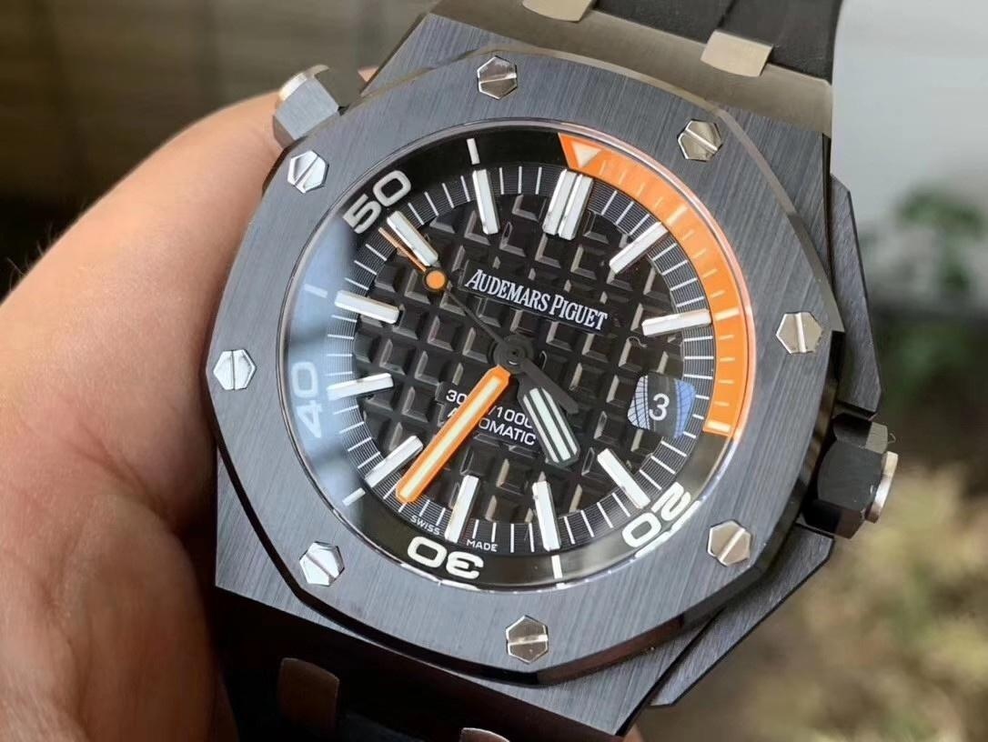 XF Factory Audemars Piguet 15707 seramik saat V2 versiyonu hâlâ ilk bakışta replika belli oluyor mu? — 10. fotoğraf
