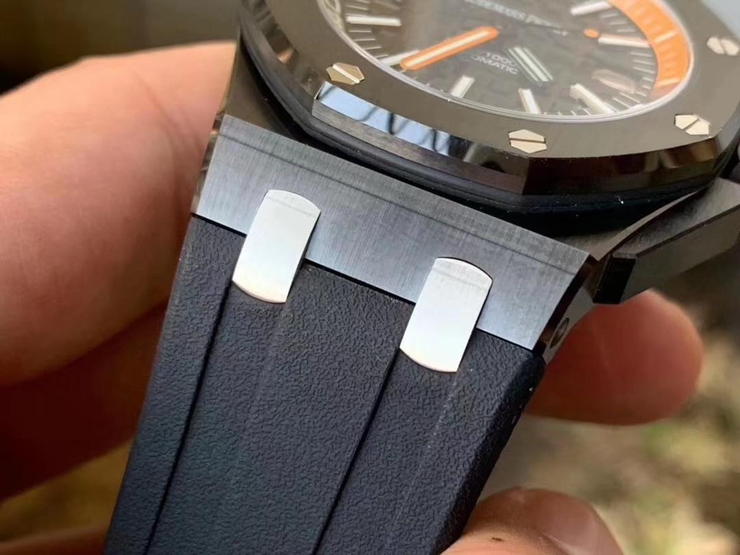 XF Factory Audemars Piguet 15707 seramik saat V2 versiyonu hâlâ ilk bakışta replika belli oluyor mu? — 12. fotoğraf