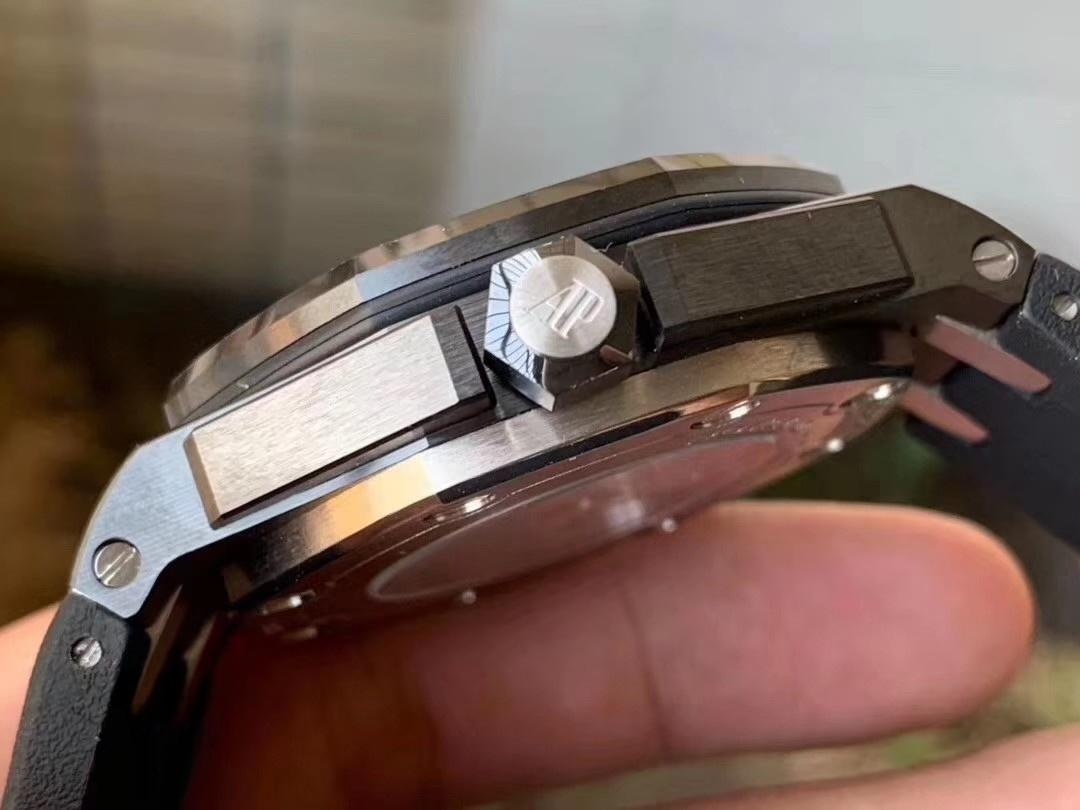 XF Factory Audemars Piguet 15707 seramik saat V2 versiyonu hâlâ ilk bakışta replika belli oluyor mu? — 13. fotoğraf