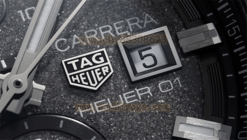 XF Factory TAG Heuer Carrera Ay Yüzeyi Heuer 01 CLEP özel modeli tanıtıldı — 8. fotoğraf