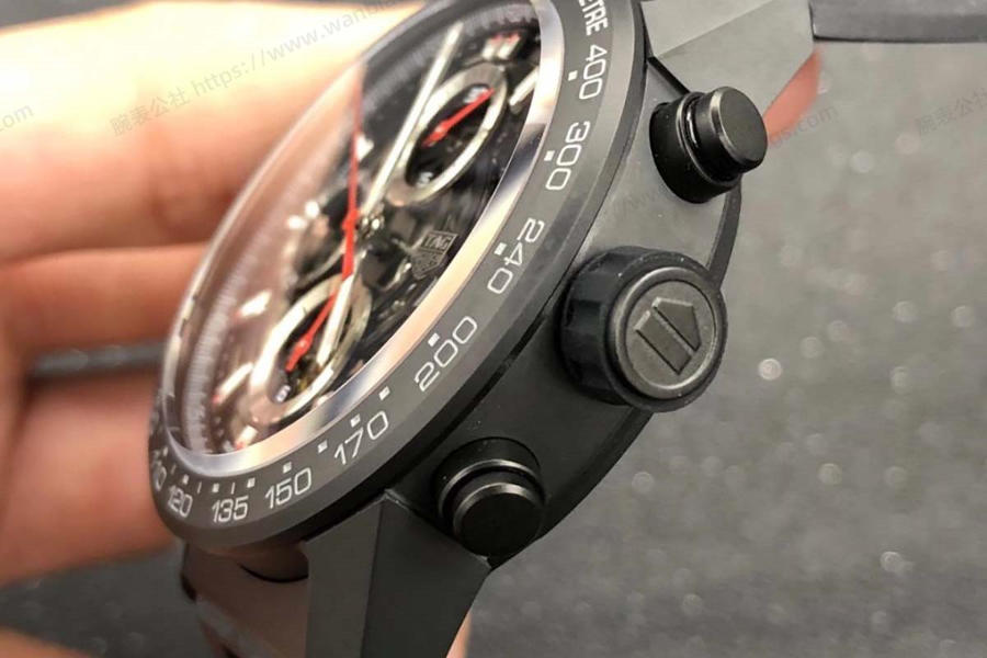 XF Factory TAG Heuer Carrera Serisi Red Knight Kol Saati İncelemesi — 4. fotoğraf