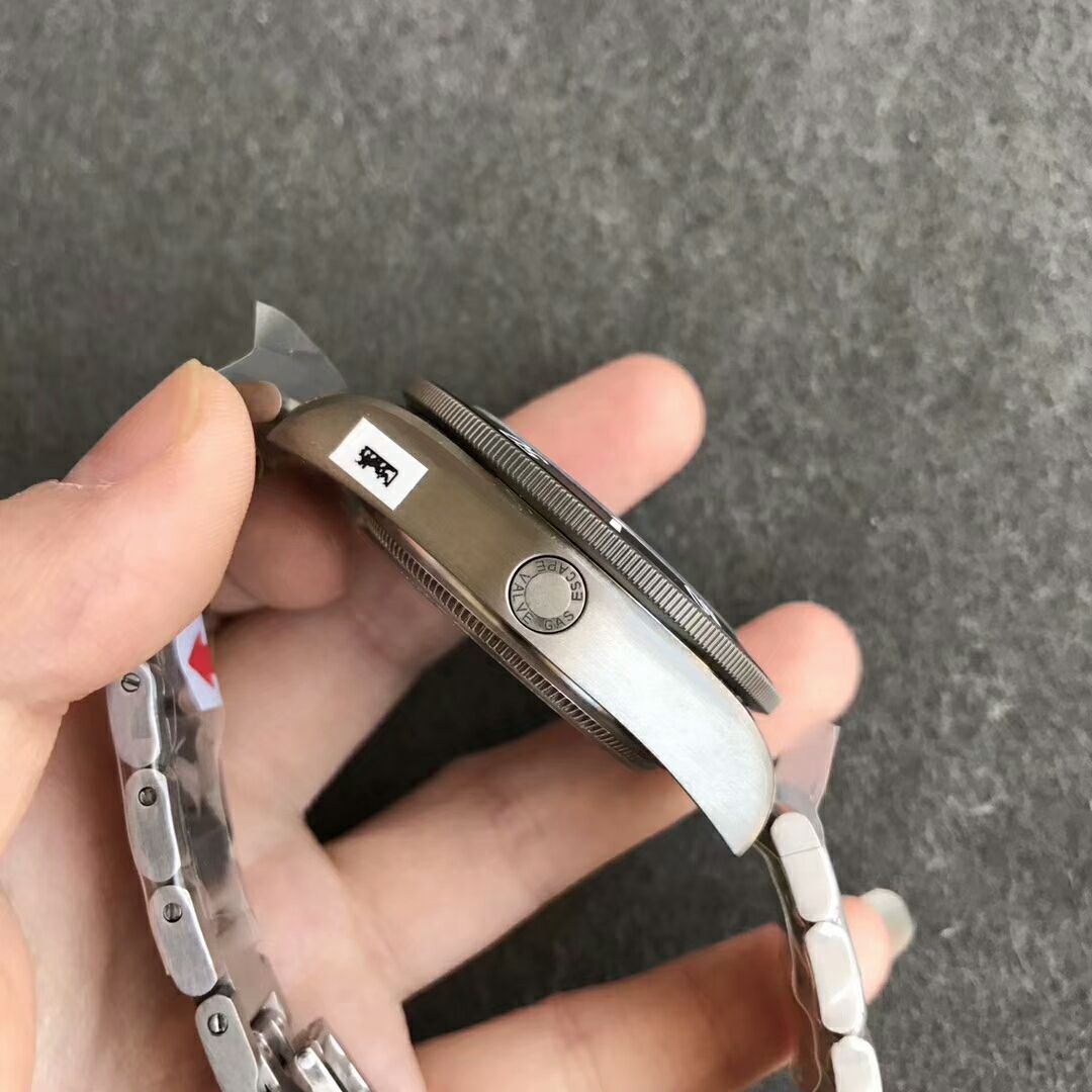 XF Factory Replika Tudor Pelagos Kasa