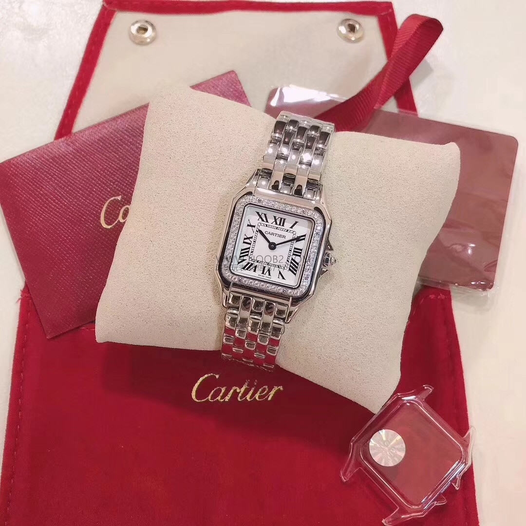 Yeni renk seçeneği: GF Factory Cartier Panthère replika kadın saatinin işçiliği nasıl? Orijinalle karşılaştırınca DJ Factory'e göre nerede daha iyi? — 25. fotoğraf