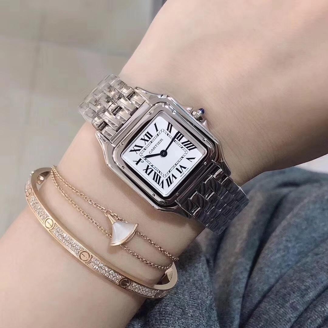 Yeni renk seçeneği: GF Factory Cartier Panthère replika kadın saatinin işçiliği nasıl? Orijinalle karşılaştırınca DJ Factory'e göre nerede daha iyi? — 34. fotoğraf