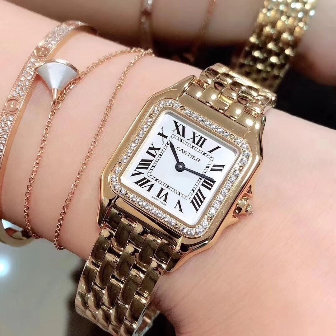 Yeni renk seçeneği: GF Factory Cartier Panthère replika kadın saatinin işçiliği nasıl? Orijinalle karşılaştırınca DJ Factory'e göre nerede daha iyi? — 36. fotoğraf