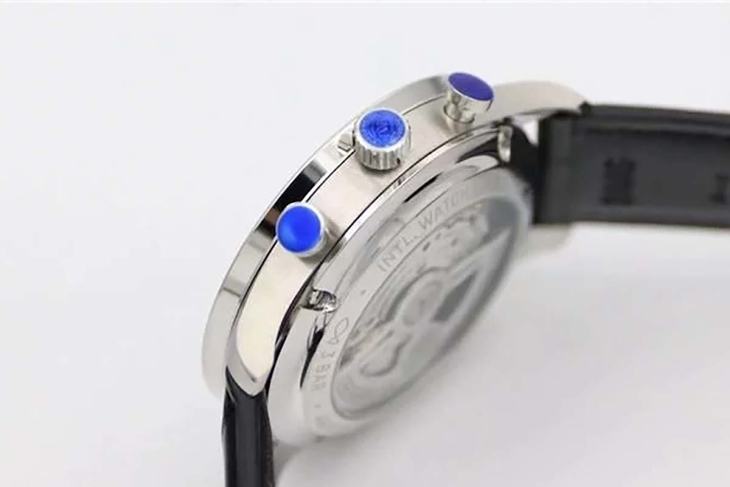 YL Factory IWC Portugieser Kronograf IW371615 Yeşil Kadran İncelemesi — 5. fotoğraf