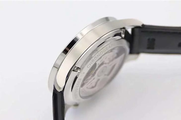 YL Factory IWC Portugieser Kronograf IW371615 Yeşil Kadran İncelemesi — 6. fotoğraf