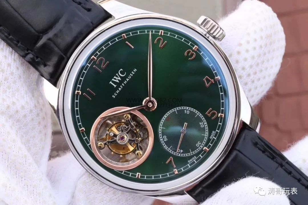 YL Factory IWC Portugieser Serisi Tourbillon Yeşil Kadranlı Replika Saat IW546302 İncelemesi — 7. fotoğraf