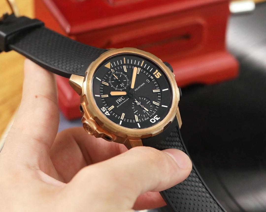 Yue Yunpeng ile aynı model: V6 Factory IWC Aquatimer bronz kronograf kol saati "Darwin Keşif Yolculuğu" özel versiyonu — 15. fotoğraf
