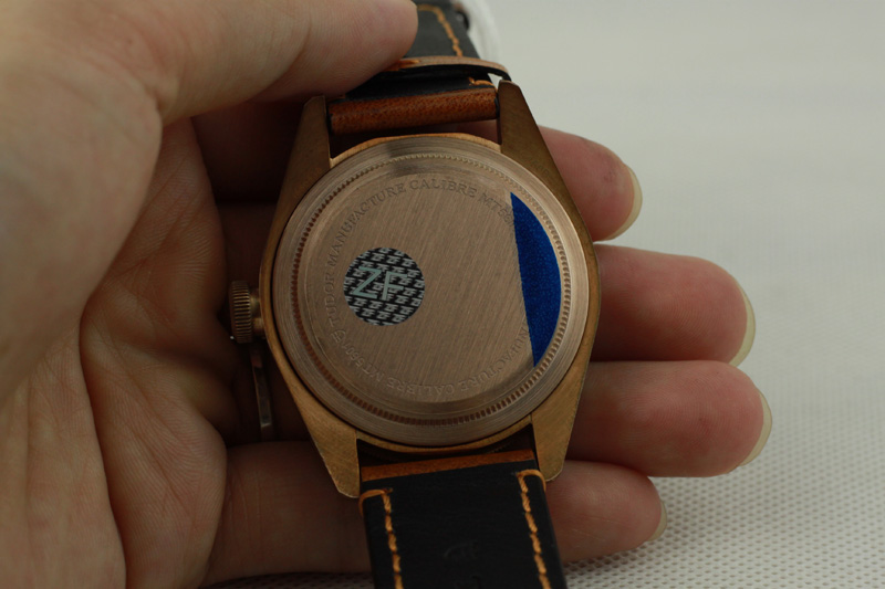 Tudor Bronze Kasa Arkası