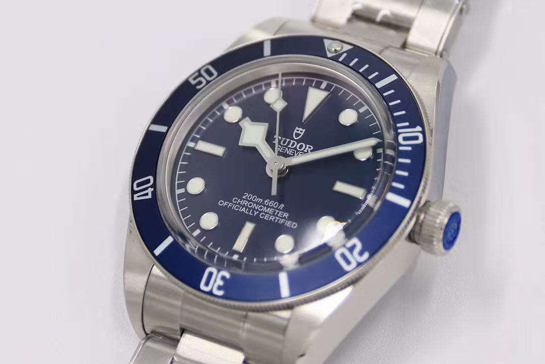 Replika Tudor Black Bay Mavi 39mm