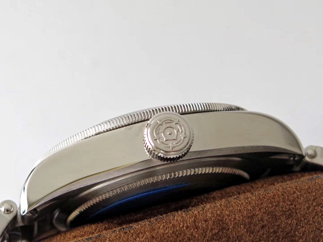 Tudor GMT Saat Kurma Kolu
